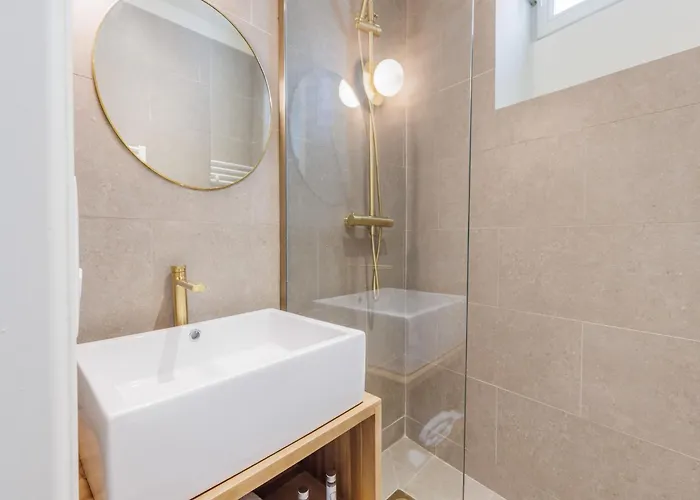 Апартаменты Charming - 2bdr 4p - St Germain Des Pres Париж