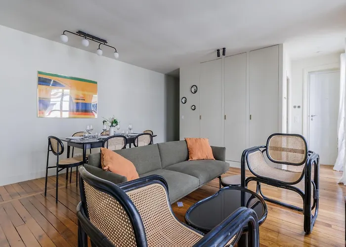 Апартаменты Charming - 2bdr 4p - St Germain Des Pres